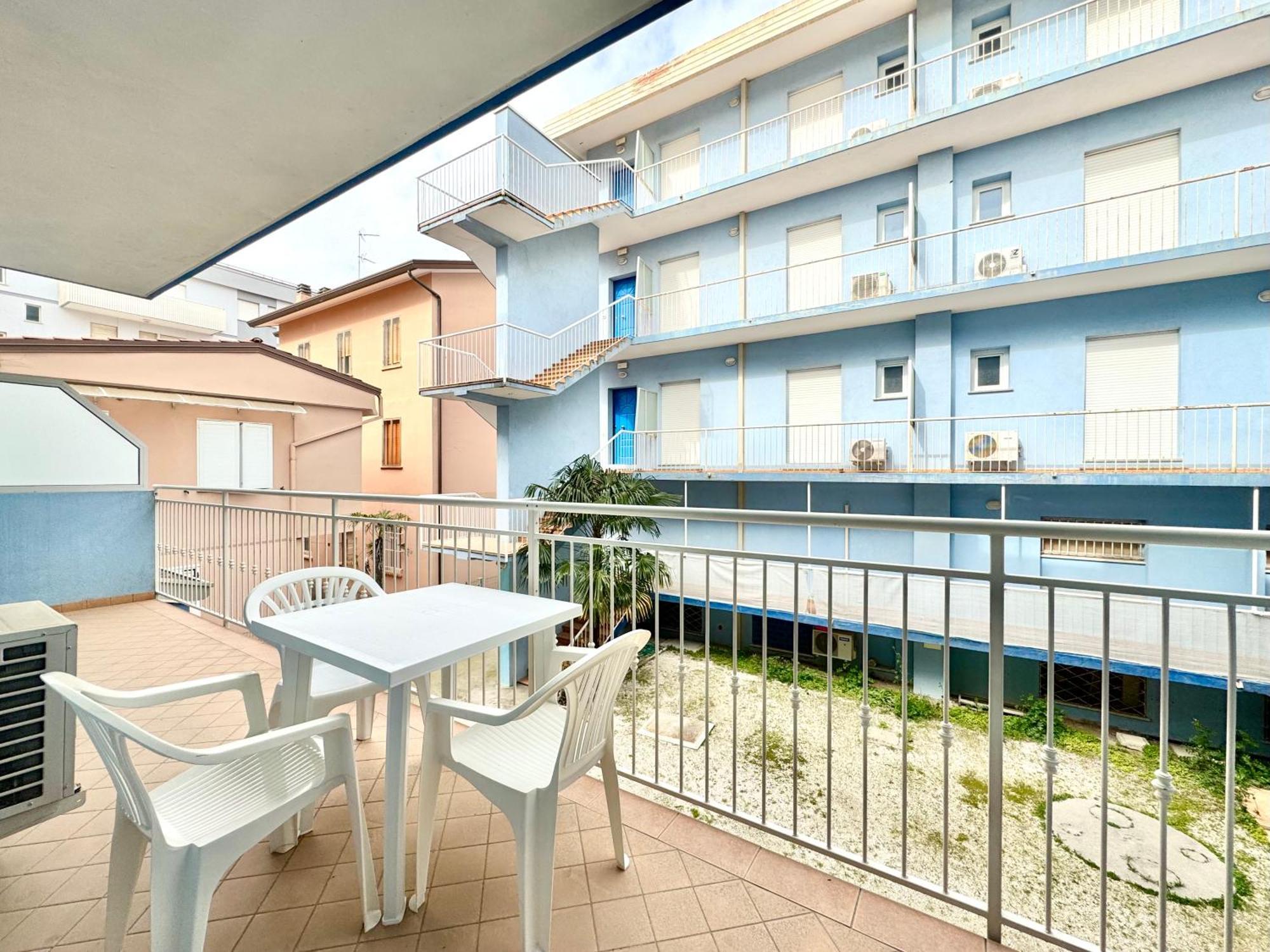 Rialto Lejlighed Lignano Sabbiadoro Eksteriør billede